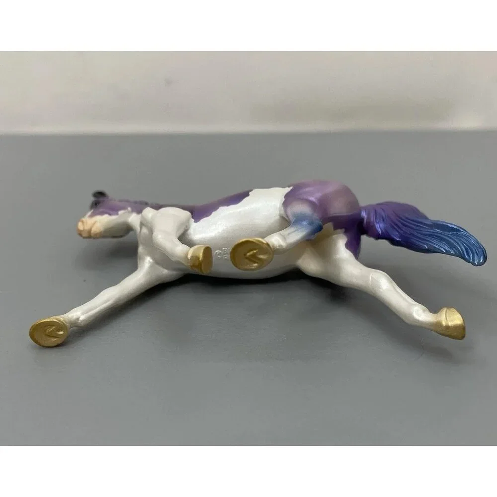 Breyer‎ Stablemates Series 6 Ultra Rare 2024 Chase Mystery Horse Surprise Purple